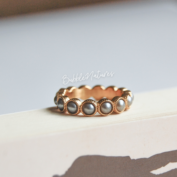 Elegance in Every Hue: The Perfect Grey Pearl Ring for Her, Jewellery Gift For Women - Bubblenatures