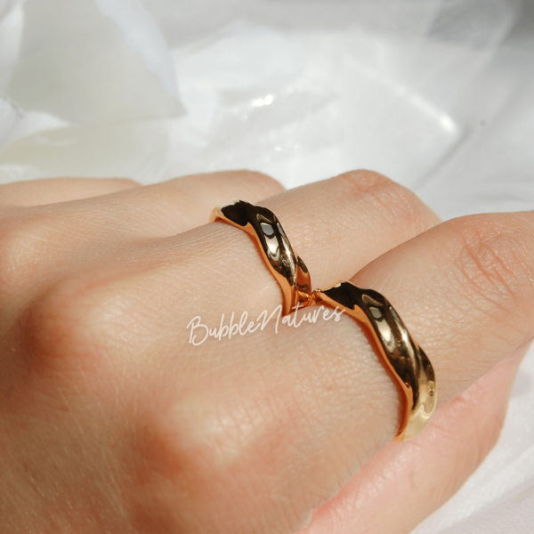Water Wave Ring