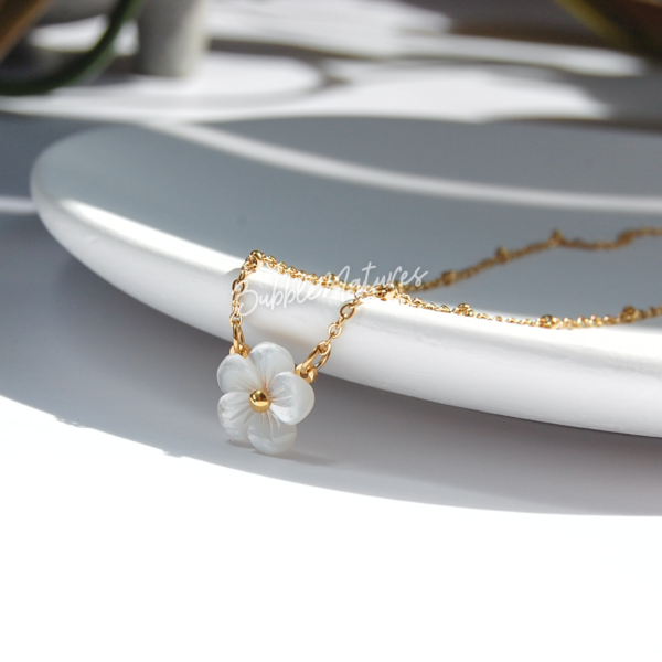 White Flower Pendant Necklace, Shell Jewelry, Mother's Day Gift, Floral Necklace - Bubblenatures